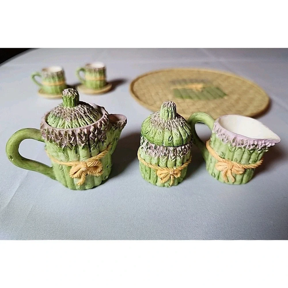 VTG '95 Young's Asparagus Tea Set Doll House Fairy Garden Mini Tea Set Fun Gift